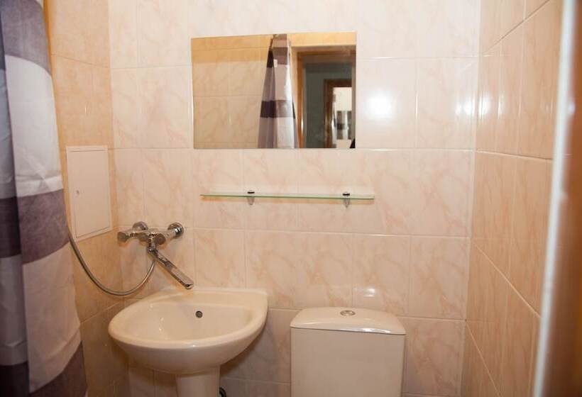Номер Стандарт с Балконом, Leto Guest House