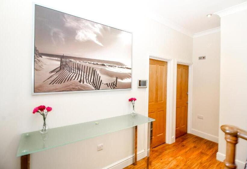 חדר אקונומי, City View Flat At Liverpool St Brick Ln