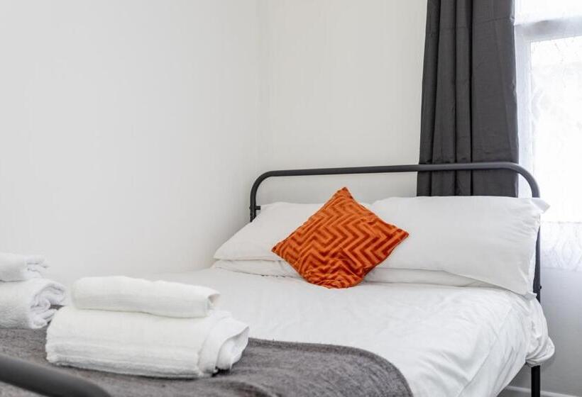 Номер Стандарт, Castlereagh Guest House
