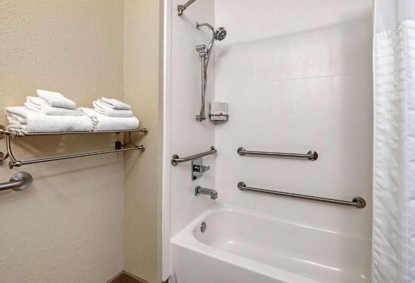 Номер Стандарт Кровать Кинг Адаптированный для Инвалидов, Comfort Inn La Porte
