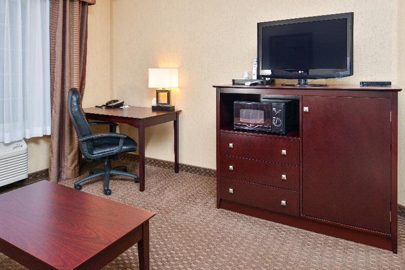 Стандартный Номер Кровать Кинг, Holiday Inn Express Hotel & Suites Portland   Jantzen Beach, An Ihg