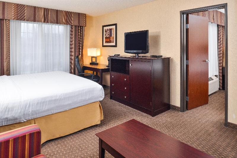 Люкс, Holiday Inn Express Hotel & Suites Portland   Jantzen Beach, An Ihg