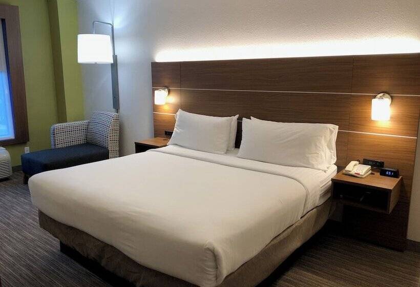 Люкс, Holiday Inn Express Arlington Interstate 20 Parks Mall, An Ihg