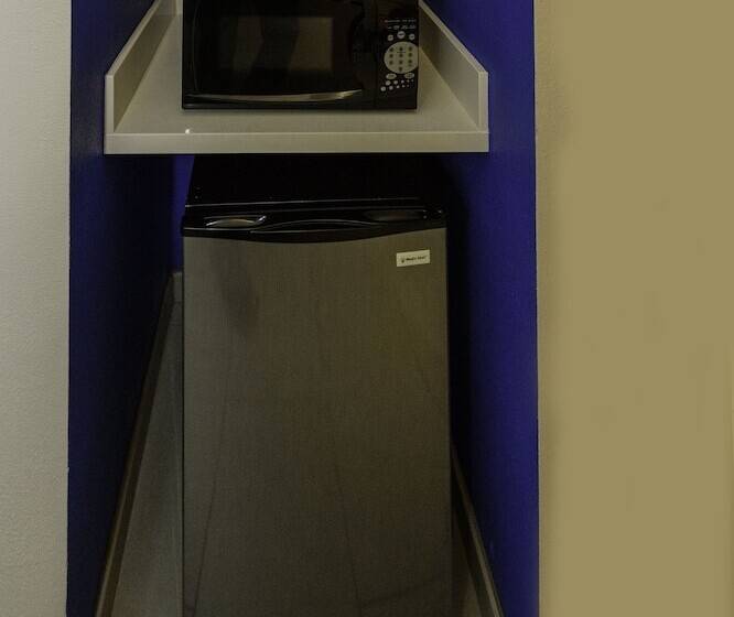 Люкс, Holiday Inn Express Hillsborough Durham Area, An Ihg
