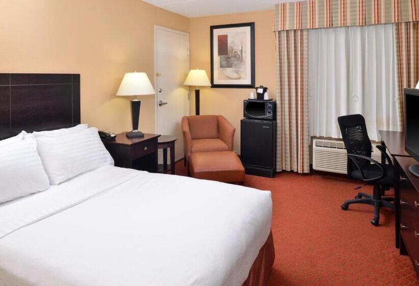 غرفة قياسية سرير كينج, Holiday Inn Martinsburg, An Ihg