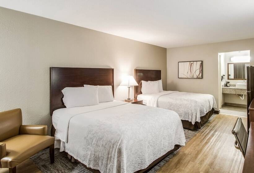 Номер Deluxe, Red Roof Inn Plus+ Dallas   Addison