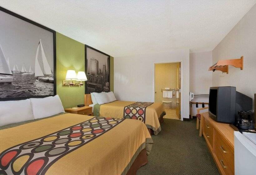 Номер Стандарт 2 Двуспальные Кровати, Super 8 By Wyndham Huntersville/charlotte Area