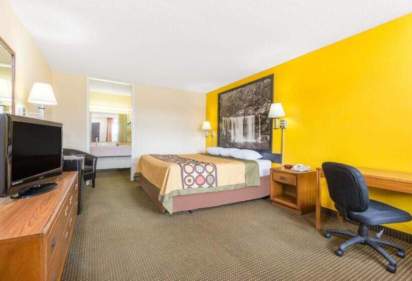 带大床的标准间, Super 8 By Wyndham Williamsburg