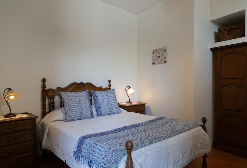 Дом 2 Спальни, Casa Do Vale