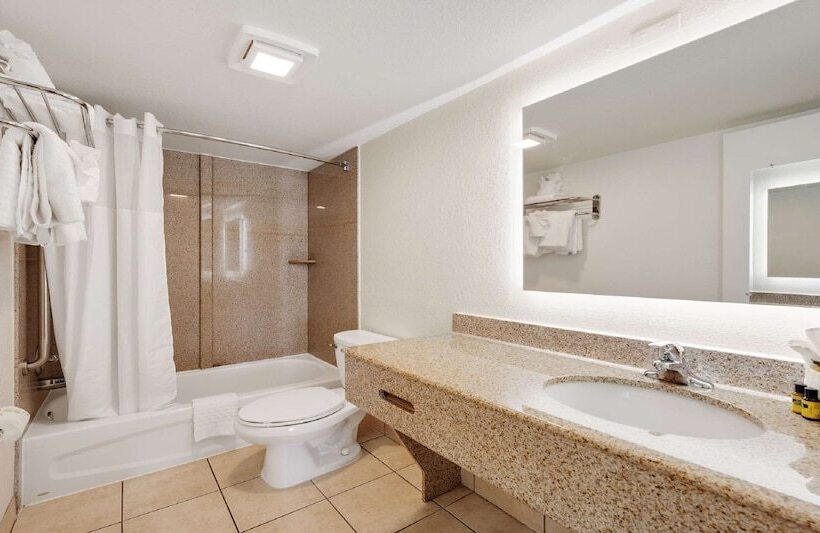 Quarto Standard 2 Camas Casal, Best Western Plus Holiday Sands Inn & Suites