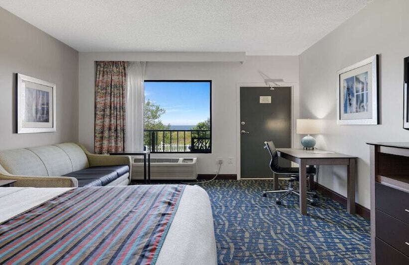 Номер Стандарт Двуспальная Кровать Вид на Море, Best Western Plus Holiday Sands Inn & Suites