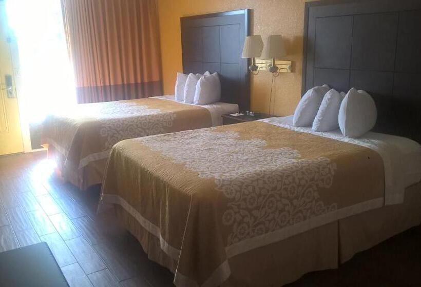 장애인을 위한 스탠다드 룸, Days Inn & Suites By Wyndham Port Richey