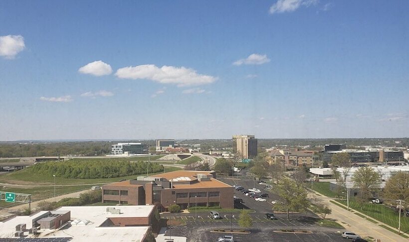 Номер Стандарт Адаптированный для Инвалидов, Doubletree By Hilton St. Louis   Westport
