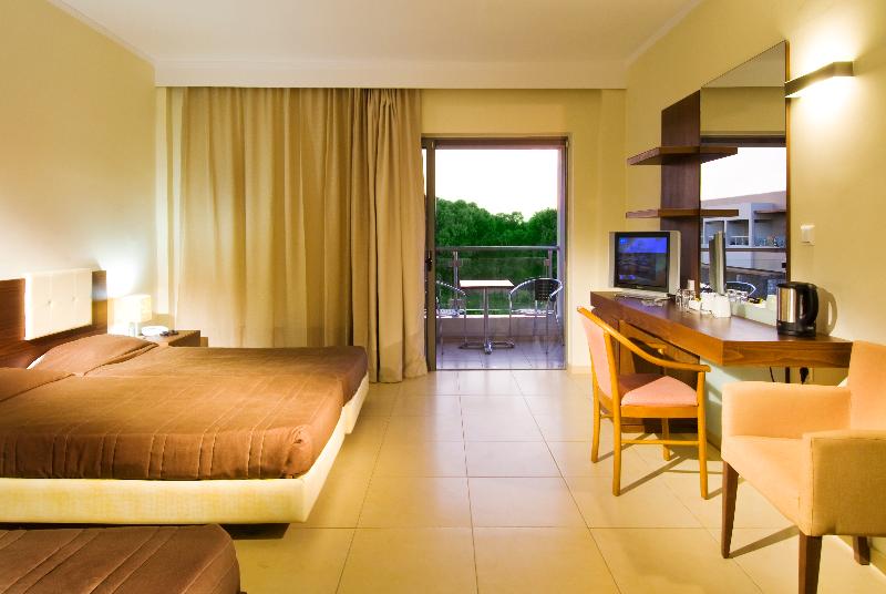 חדר סטנדרט עם מיטת קינג, Holiday Inn Express Irwin Pa Tpk Exit 67, An Ihg