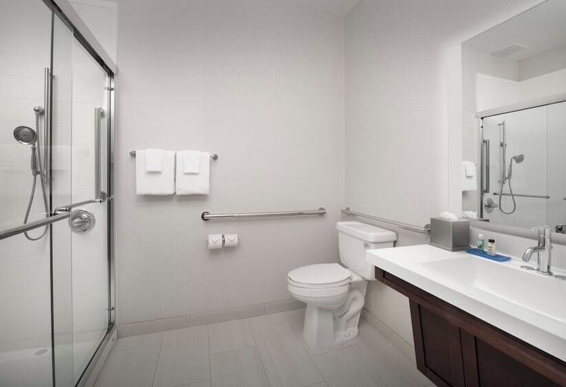 Люкс Адаптированный для Инвалидов, Holiday Inn Express Puyallup, An Ihg