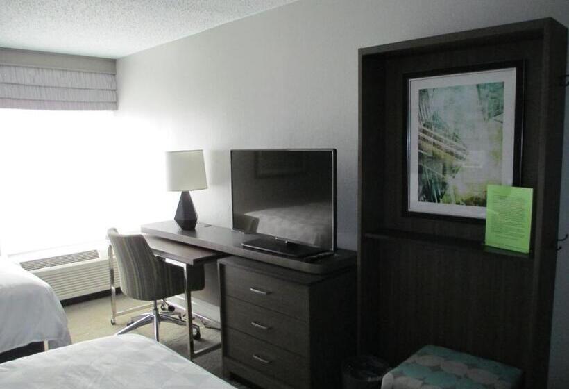 장애인을 위한 스탠다드 룸, Holiday Inn Huntsville   Research Park, An Ihg