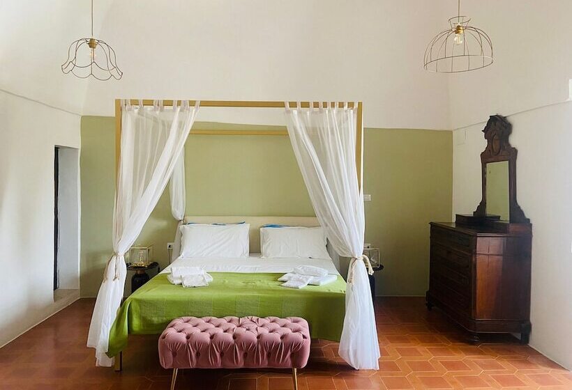 Номер Deluxe с Террасой, Masseria Zanzara