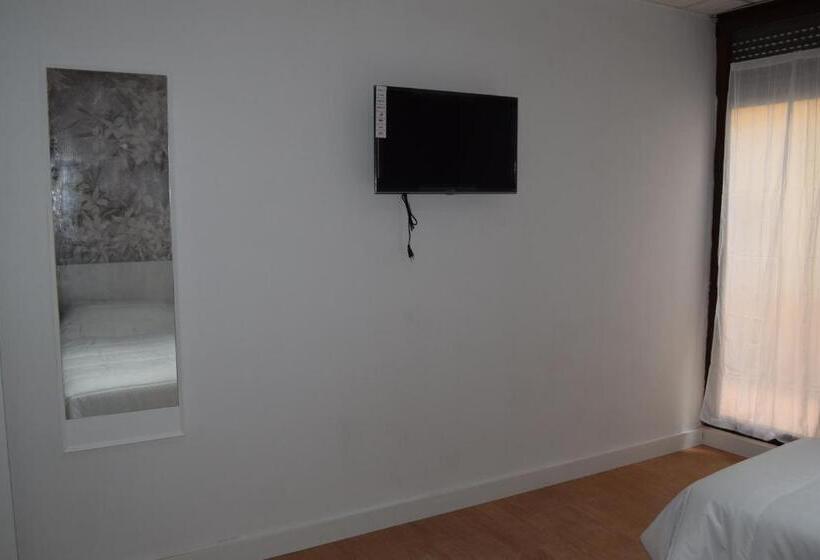 Номер Стандарт Индивидуальный, Ontinyent Rooms