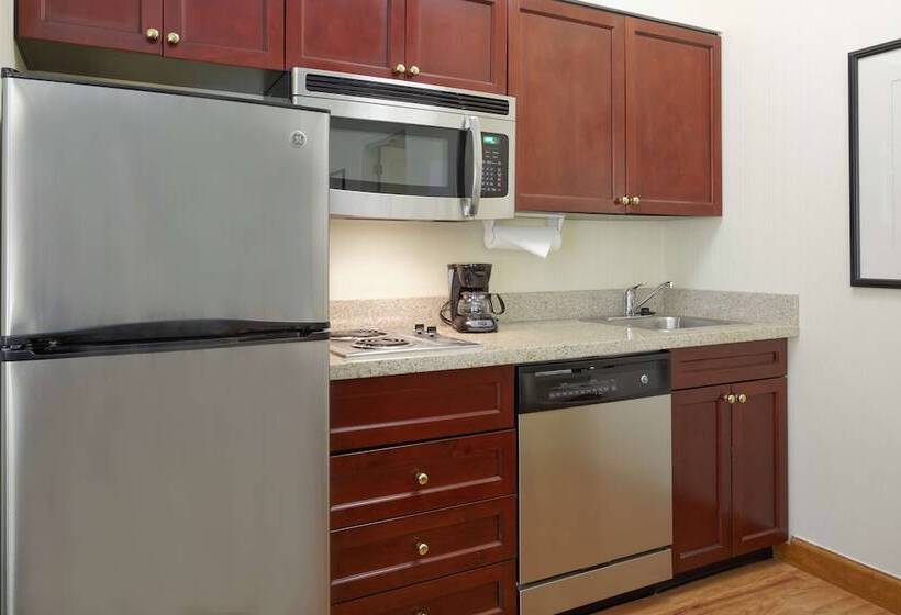 Люкс, Homewood Suites By Hilton Raleighcrabtree Valley