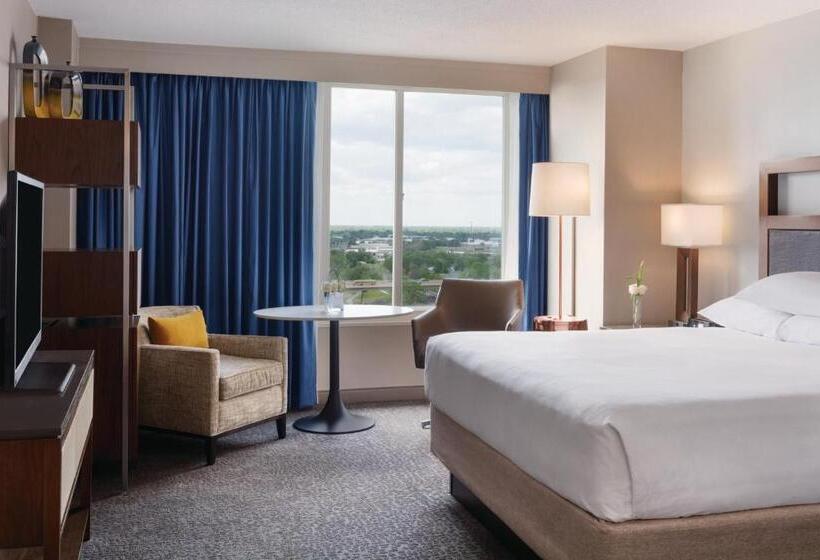 اتاق استاندارد با تخت بزرگ, Hyatt Regency Wichita