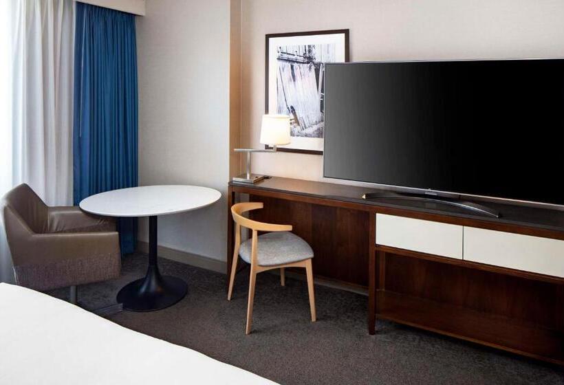 اتاق استاندارد, Hyatt Regency Wichita