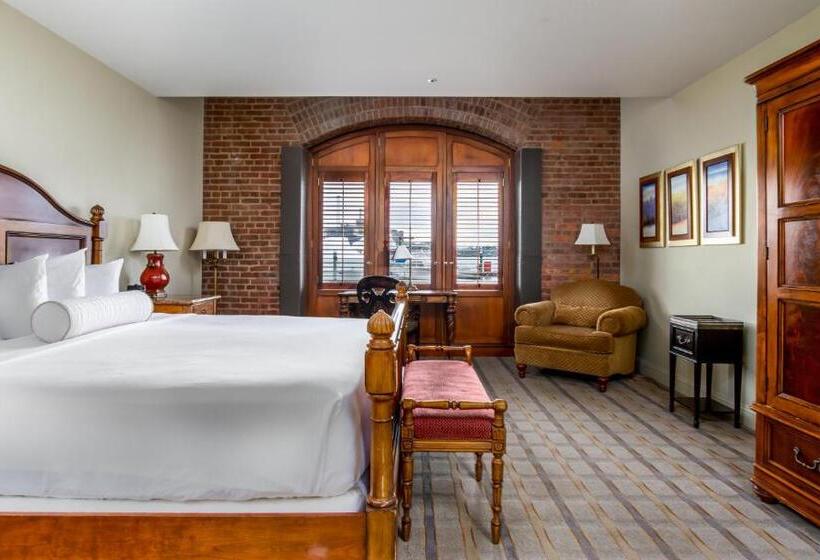 キングサイズベッドのスタンダードルーム, The Inn At Henderson S Wharf, Ascend Hotel Collection