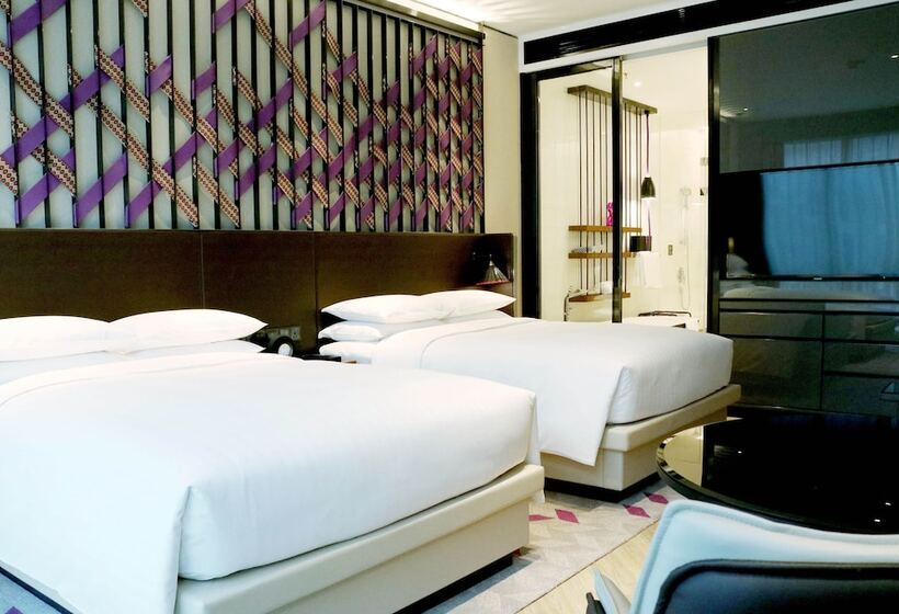 Номер Executive, Renaissance Nanning