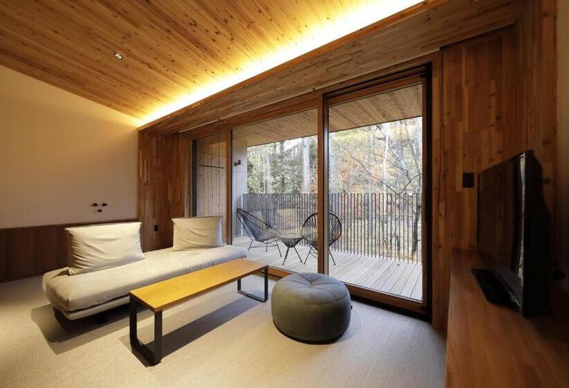 Номер Стандарт с Террасой, Regina Resort Kyukaruizawa