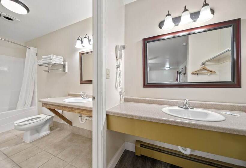 Family Suite, Kingsway Inn