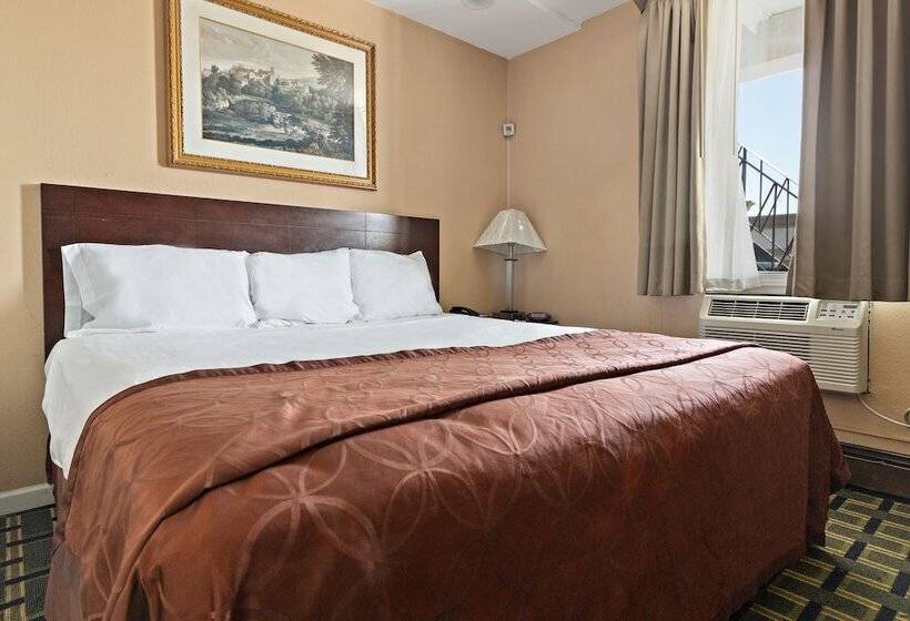 豪华房间, Knights Inn Trevose