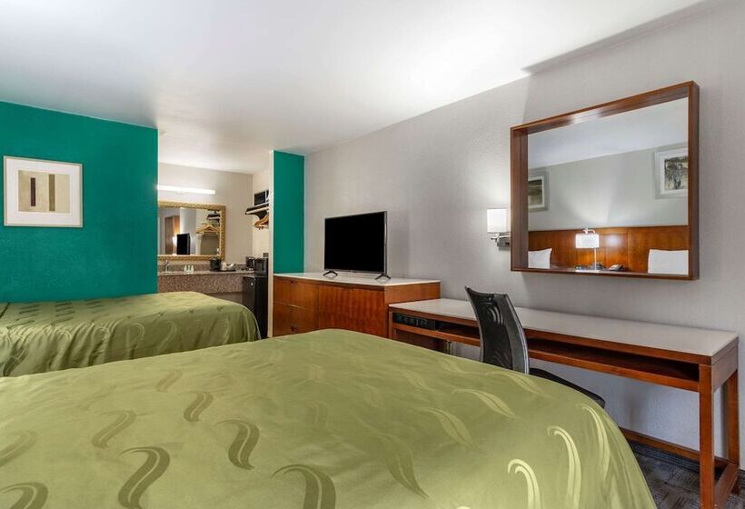 스탠다드 룸 더블 침대 2개, Quality Inn Covington