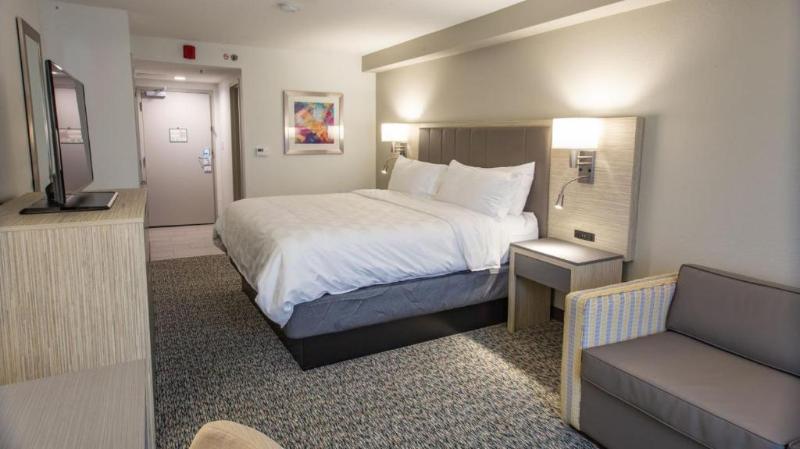 חדר סטנדרט, Holiday Inn Knoxville N   Merchant Drive, An Ihg