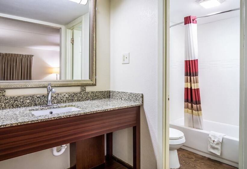 Номер Стандарт 2 Двуспальные Кровати, Red Roof Inn Caryville