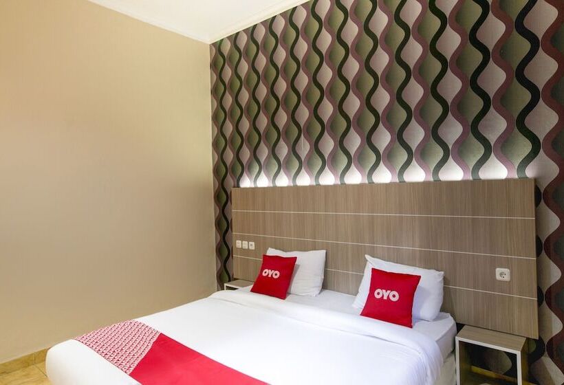 Номер Стандарт, Oyo 2320  Charvita