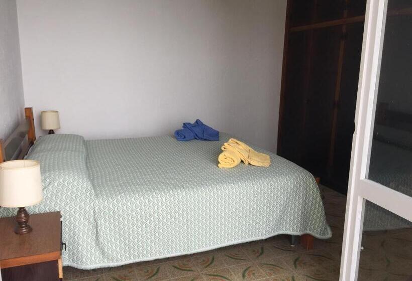 آپارتمان 1 خوابه با چشم‌انداز دریا, Residenza Gherly