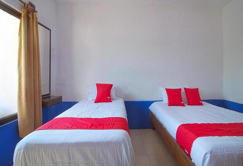 Quarto Triplo Estandar, Posada Los Faroles