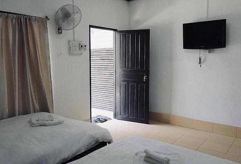 Номер Стандарт с Террасой, Diamond Resort Vang Vieng