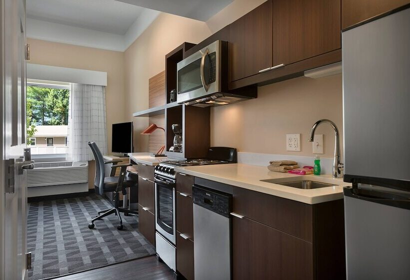 Студия Стандарт Двуспальная Кровать, Towneplace Suites Boone
