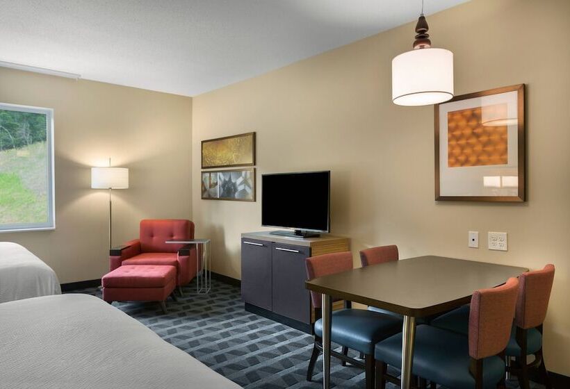 Студия Стандарт Двуспальная Кровать, Towneplace Suites Boone