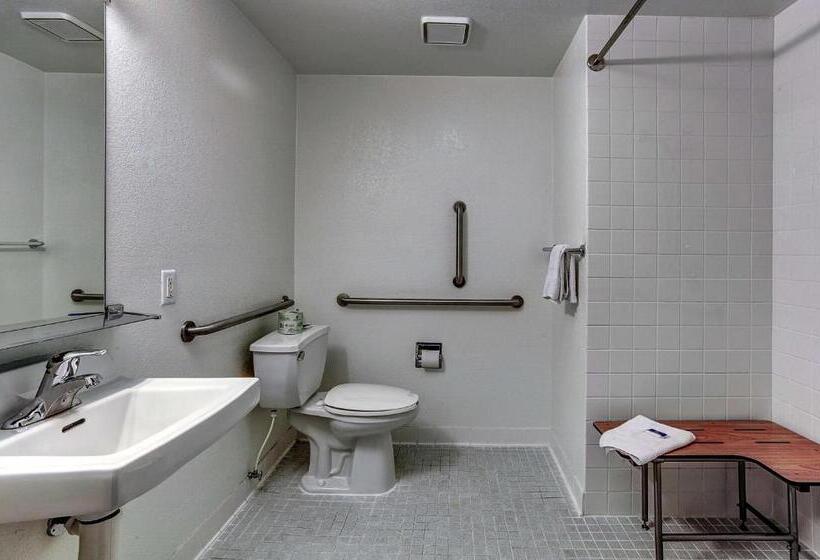 Номер Стандарт Адаптированный для Инвалидов, Motel 6 Coos Bay, Or