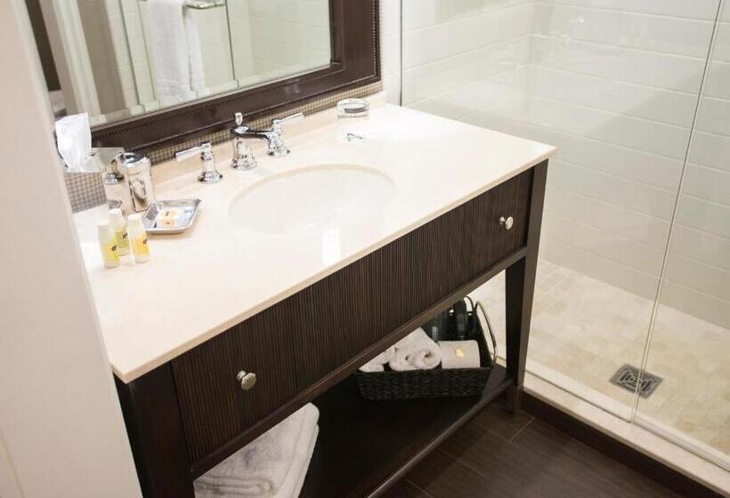Номер Deluxe Кровать Куин, The Atherton Hotel At Osu