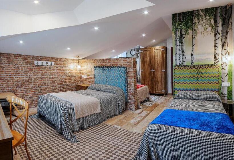 스탠다드 트리플 룸, Hostal El Aparcamiento
