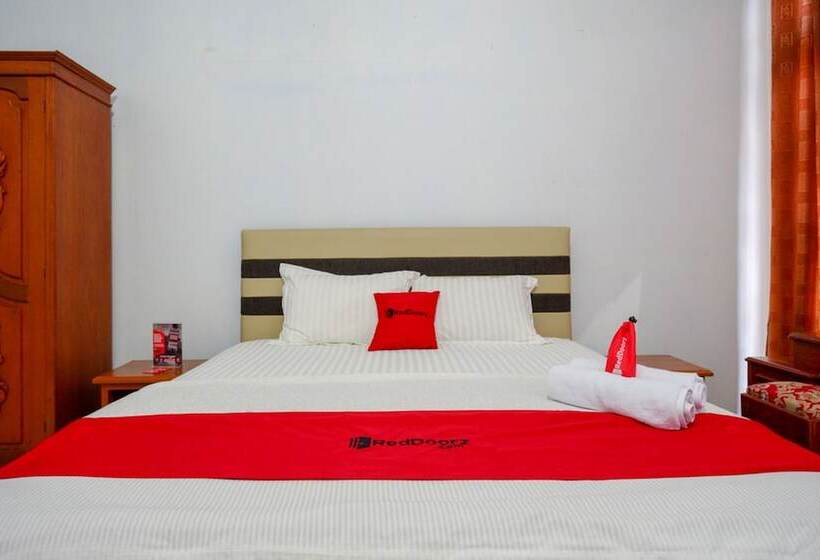 اتاق استاندارد, Reddoorz @ Hotel Horas Palopo