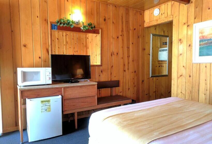 Номер Стандарт, Prospector Motor Lodge