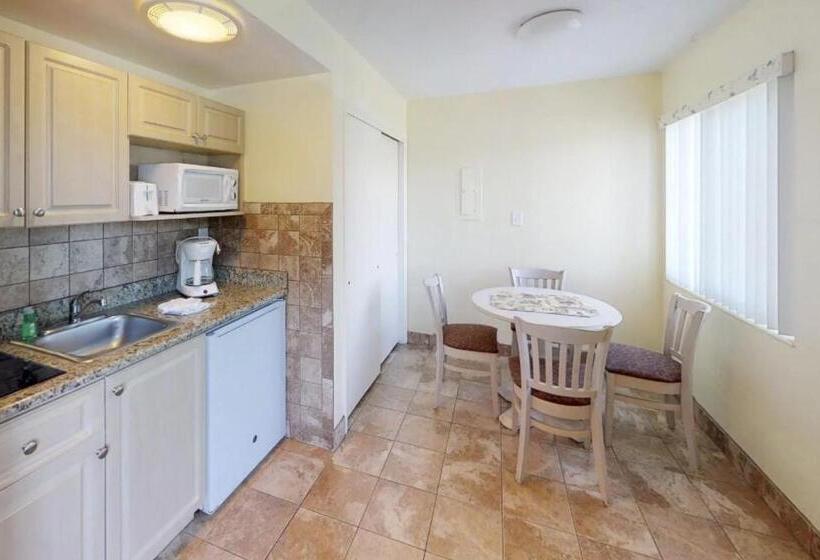اتاق استاندارد با 2 تخت دوبل, Page Terrace Beachfront