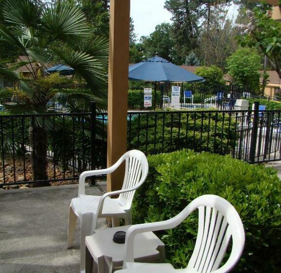 Номер Стандарт, Ponderosa Gardens Motel