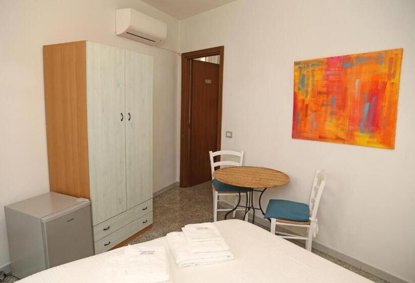 Standard room with outdoor bath, B&b Il Tramonto