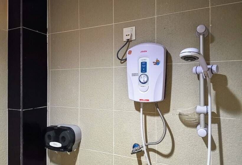 Номер Стандарт Индивидуальный Кровать Кинг, Centre Point Tampin