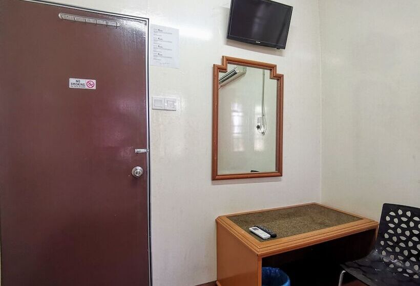 اتاق استاندارد با سرویس بهداشتی مشترک, Meera Heritage Motel