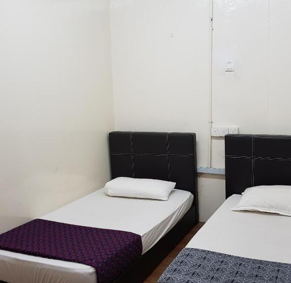 اتاق استاندارد با سرویس بهداشتی مشترک, Meera Heritage Motel